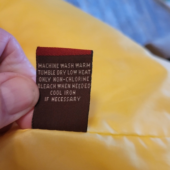 Tudor Court hooded jacket size Large - Picture 6 of 7